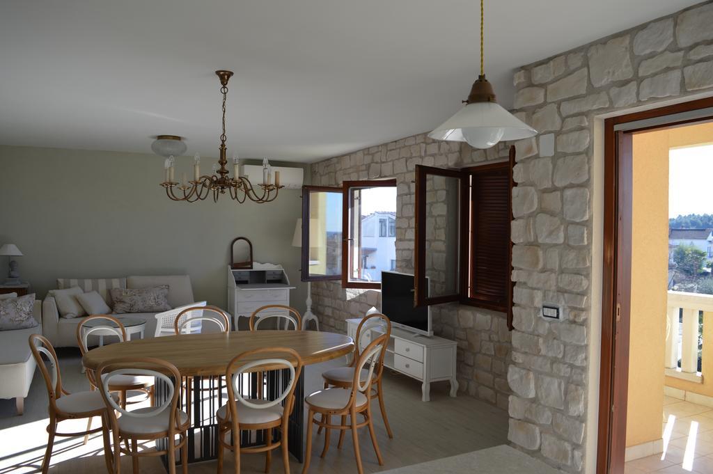 Salvia 4 Stars Apartment Porec Ngoại thất bức ảnh